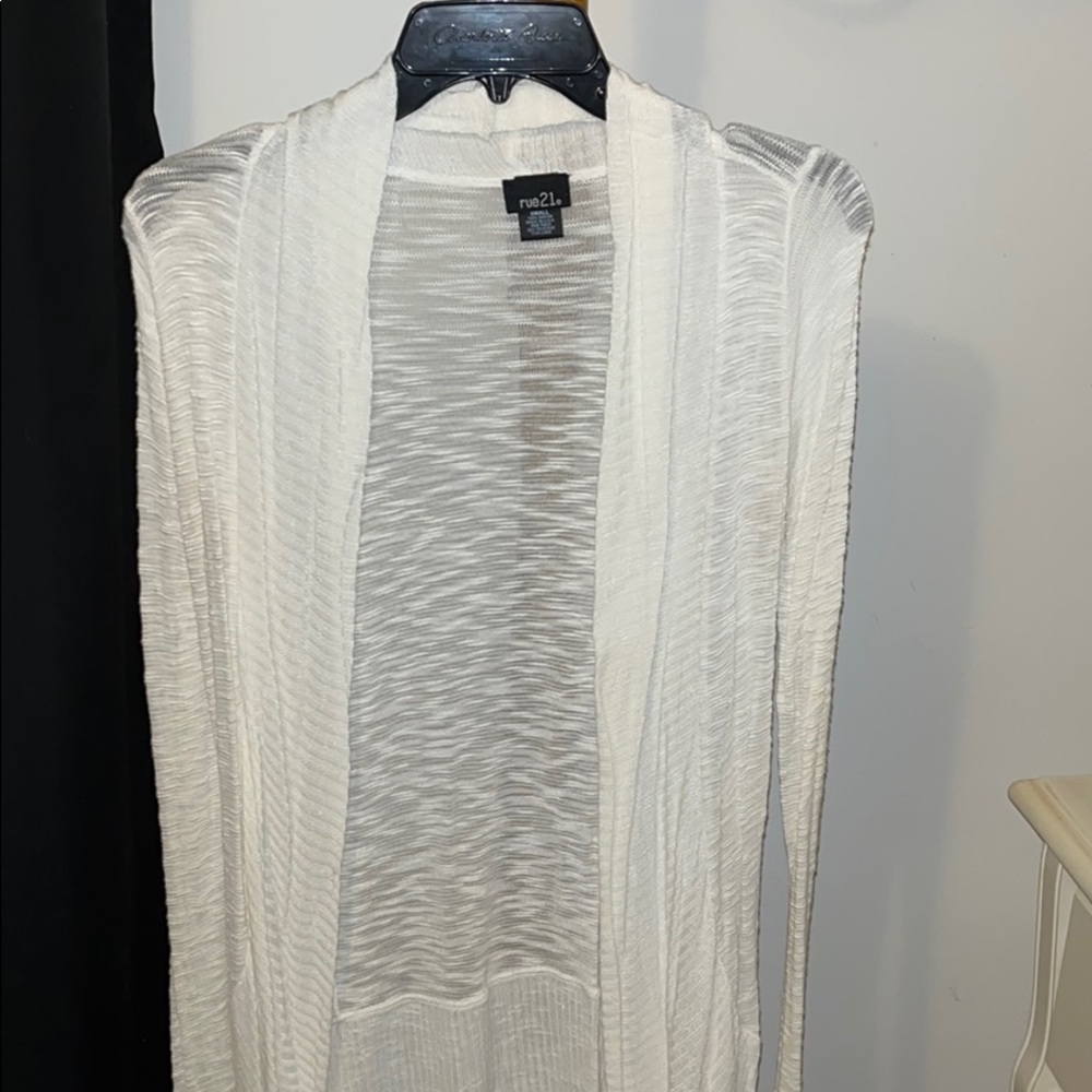 Rue 21 white sweater